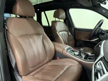 BMW X5 xDrive40i M Sportpaket Luftfeder AHK Standhzg