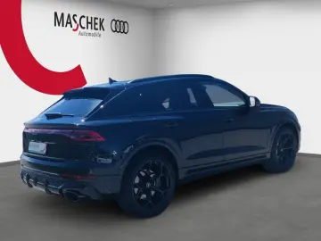 AUDI RSQ8 Performance.- Keramik