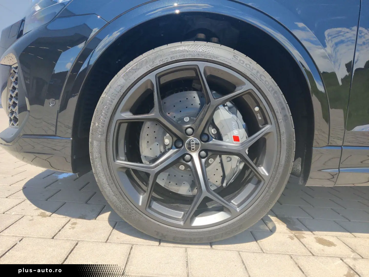 AUDI RSQ8 Performance.- Keramik