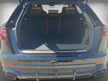AUDI RSQ8 Performance.- Keramik