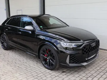 AUDI RSQ8 performance exclusive  B&O