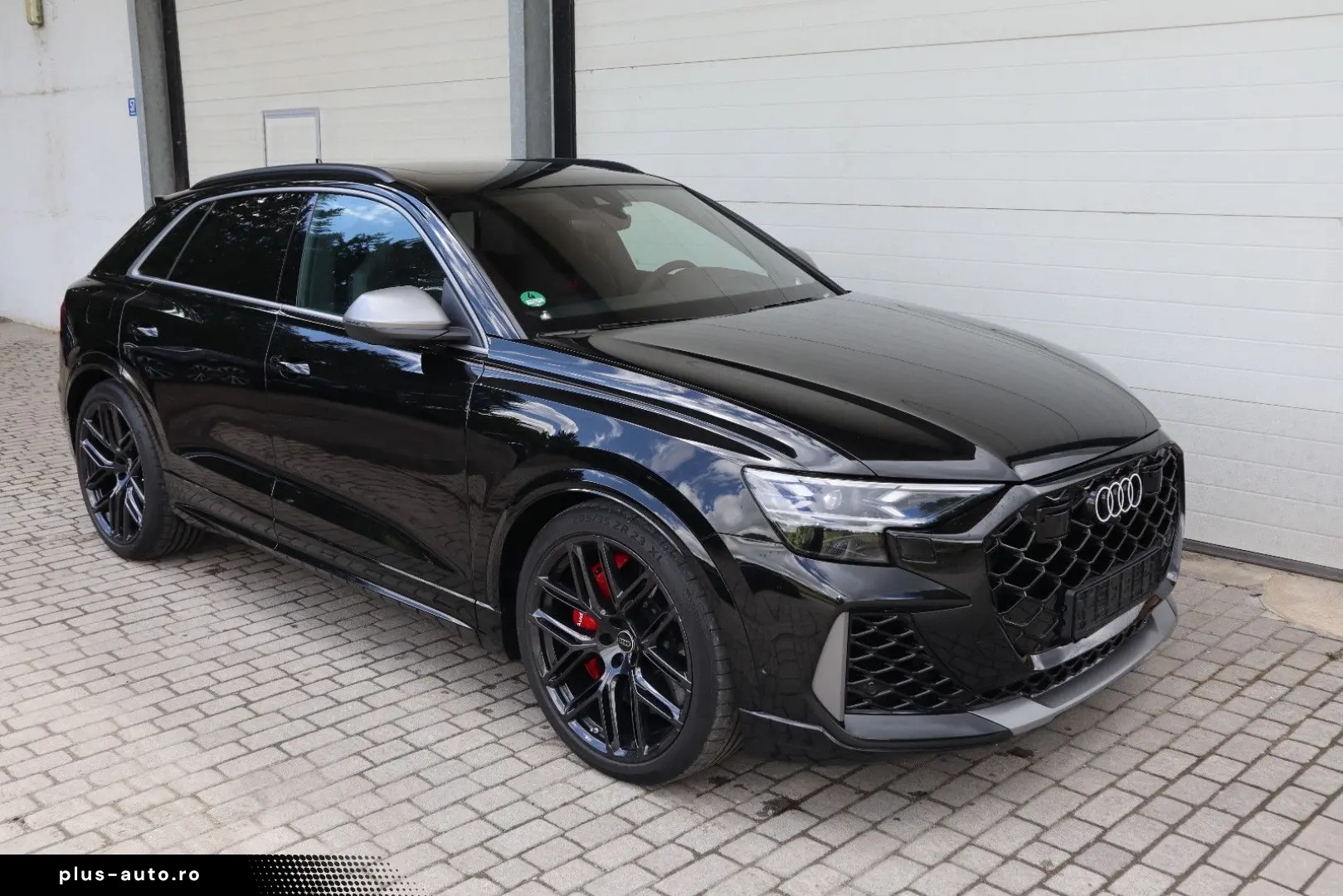AUDI RSQ8 performance exclusive  B&O