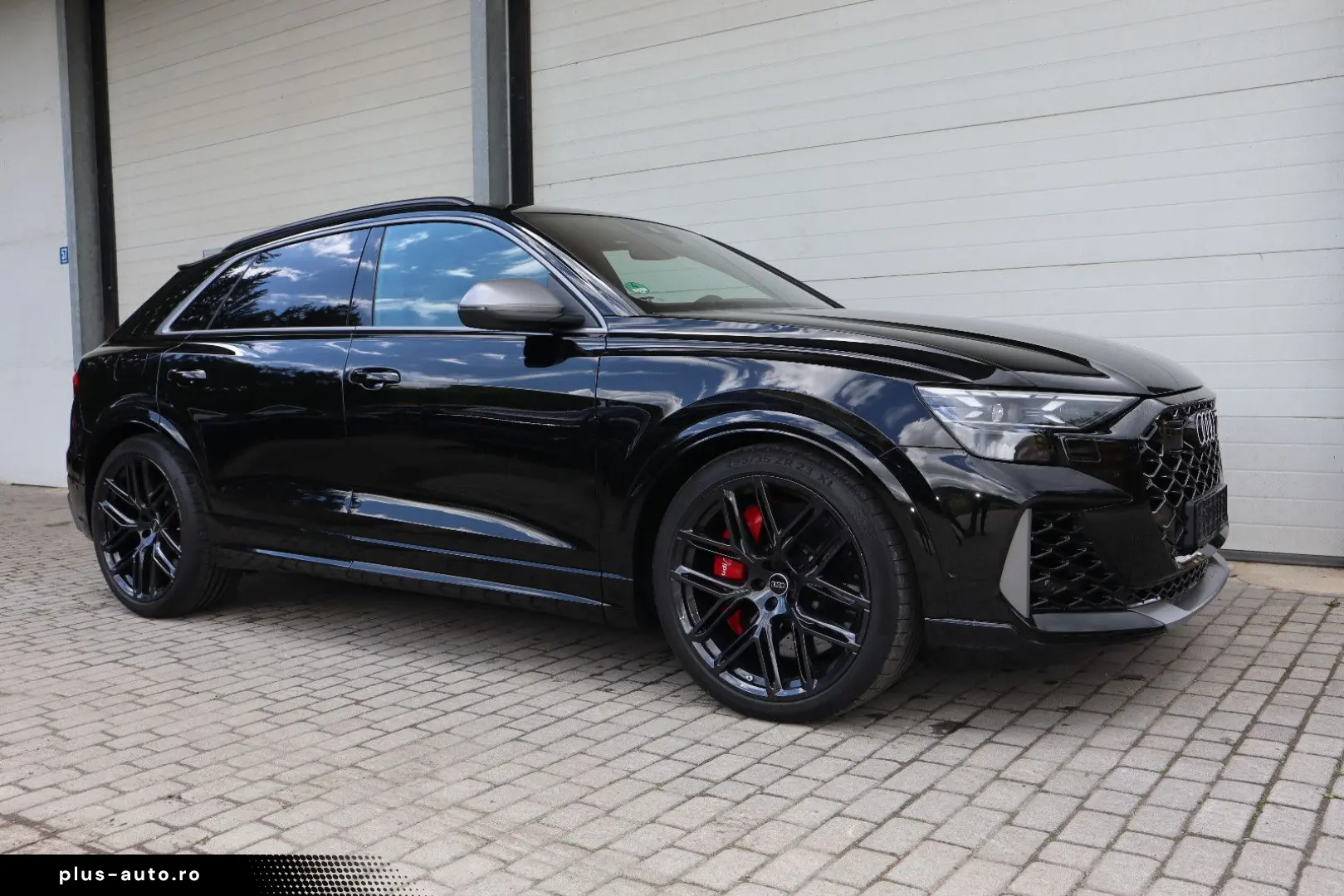 AUDI RSQ8 performance exclusive  B&O