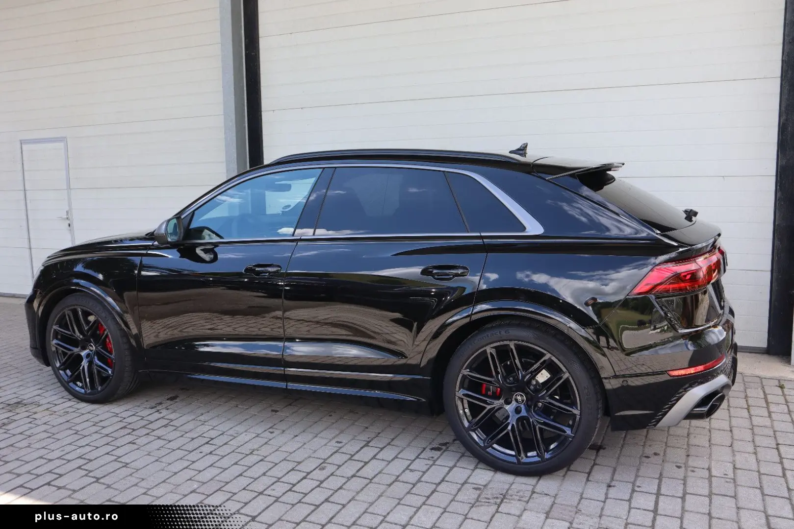 AUDI RSQ8 performance exclusive  B&O