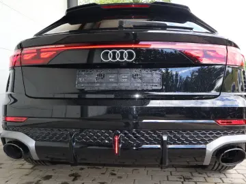 AUDI RSQ8 performance exclusive  B&O