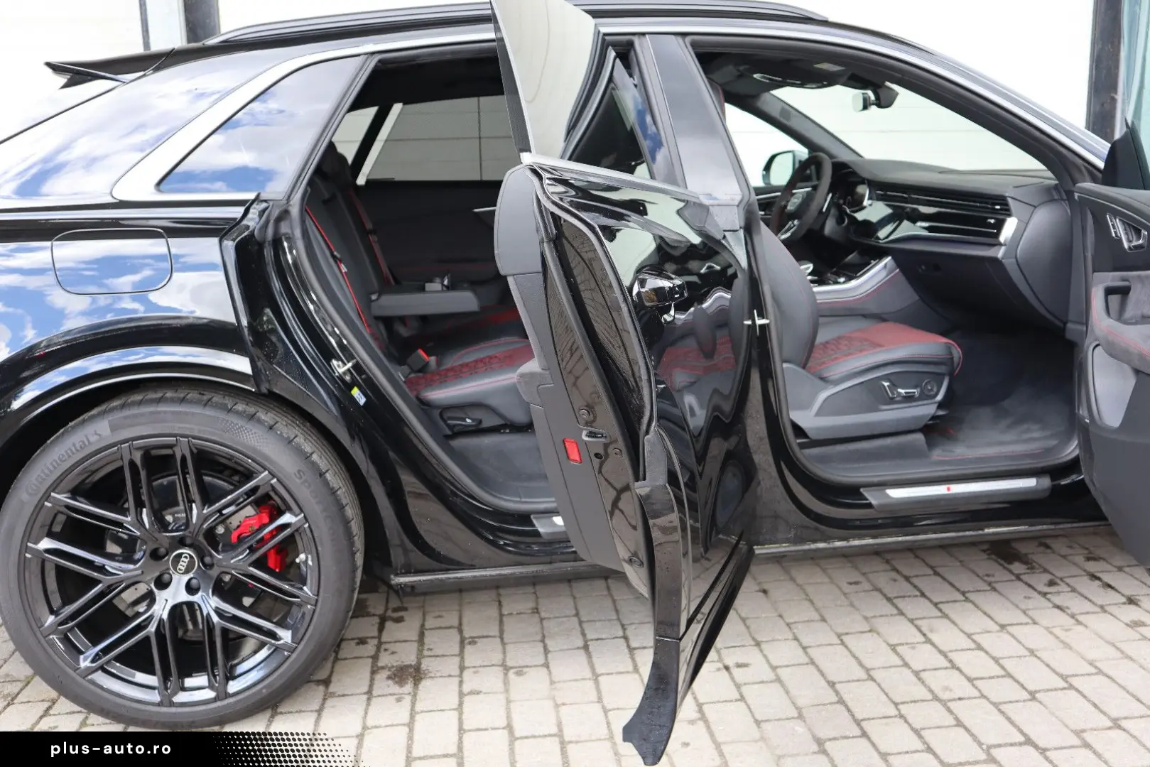 AUDI RSQ8 performance exclusive  B&O