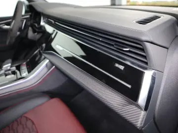 AUDI RSQ8 performance exclusive  B&O