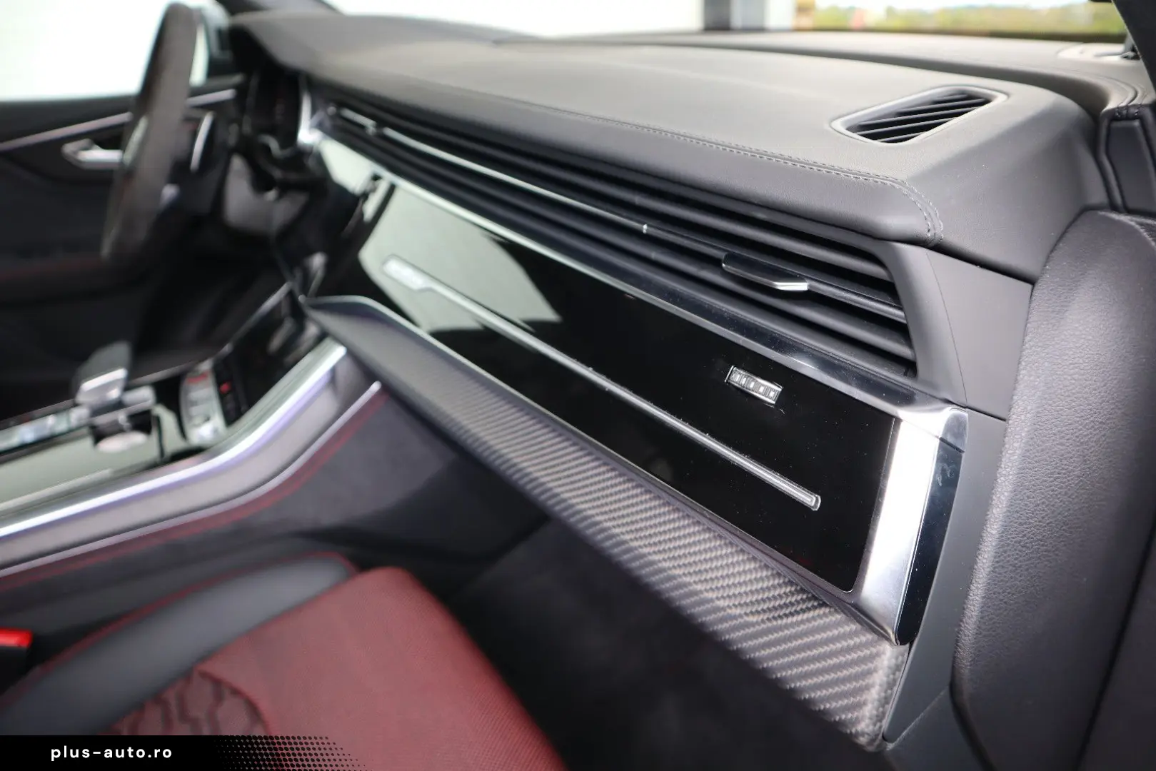 AUDI RSQ8 performance exclusive  B&O