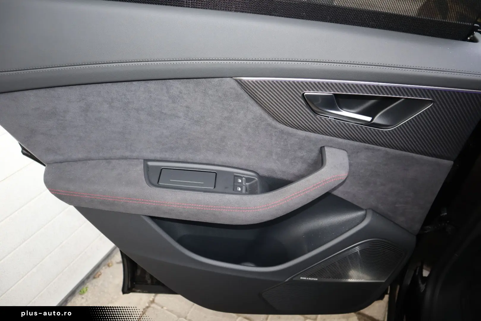 AUDI RSQ8 performance exclusive  B&O