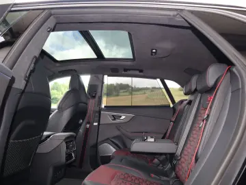 AUDI RSQ8 performance exclusive  B&O