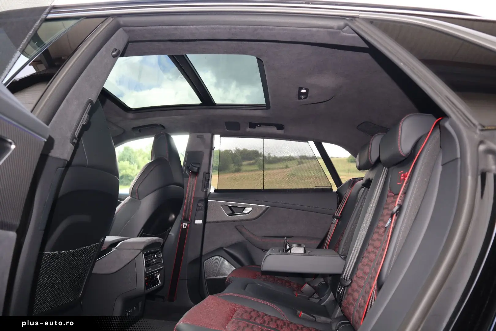 AUDI RSQ8 performance exclusive  B&O