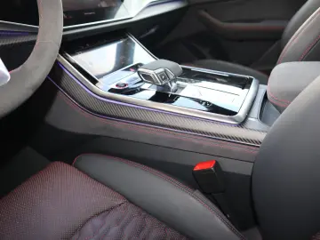 AUDI RSQ8 performance exclusive  B&O