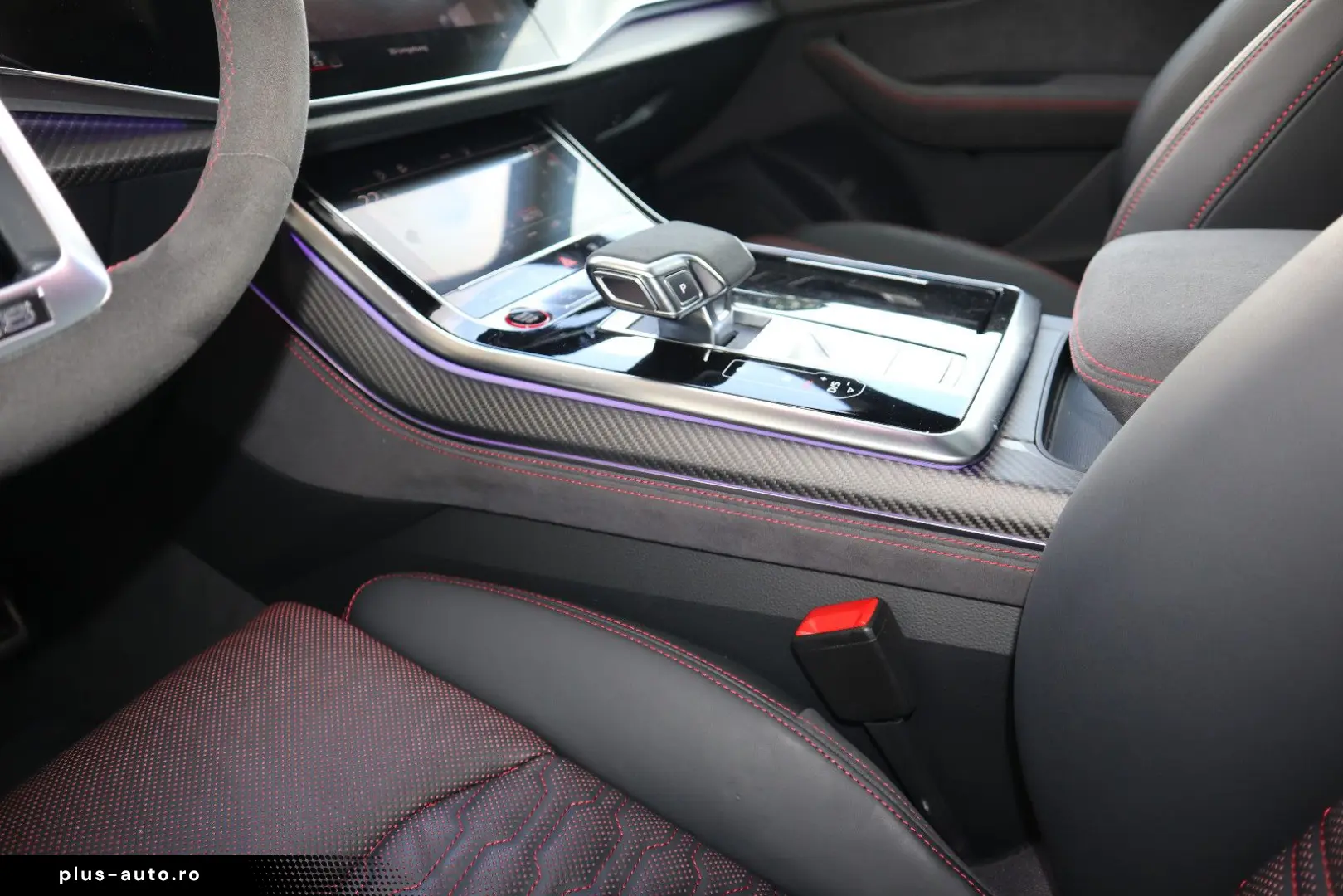 AUDI RSQ8 performance exclusive  B&O