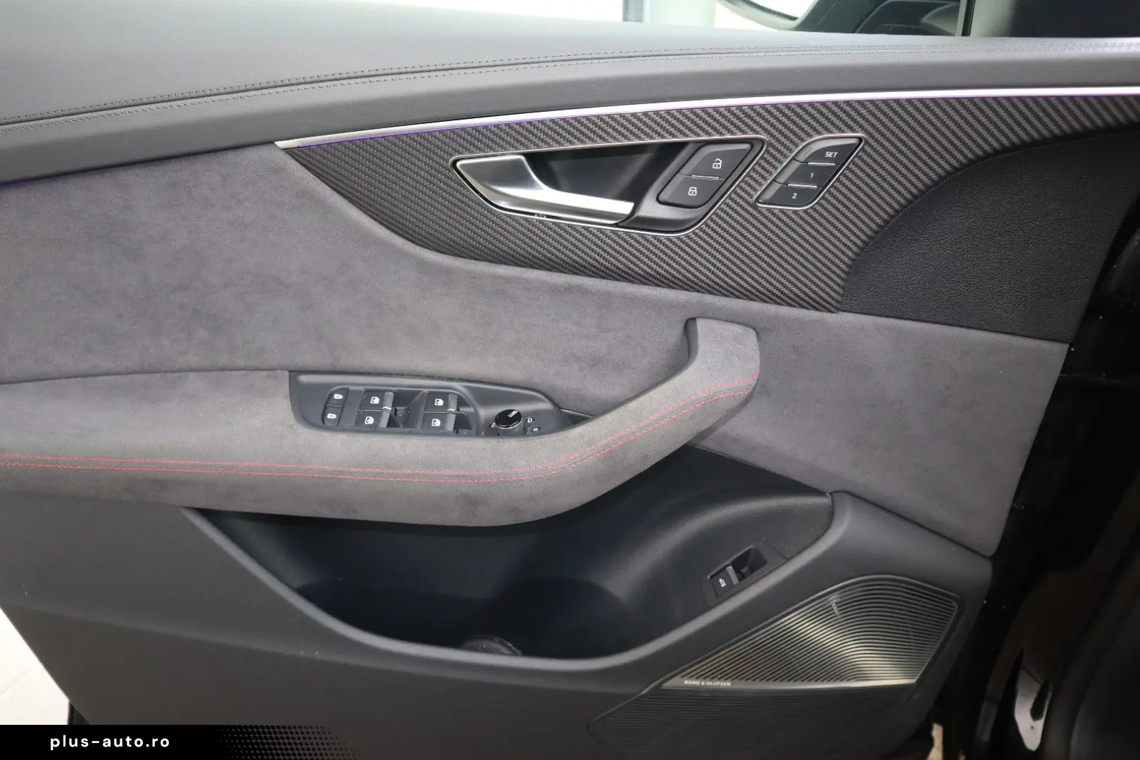 AUDI RSQ8 performance exclusive  B&O