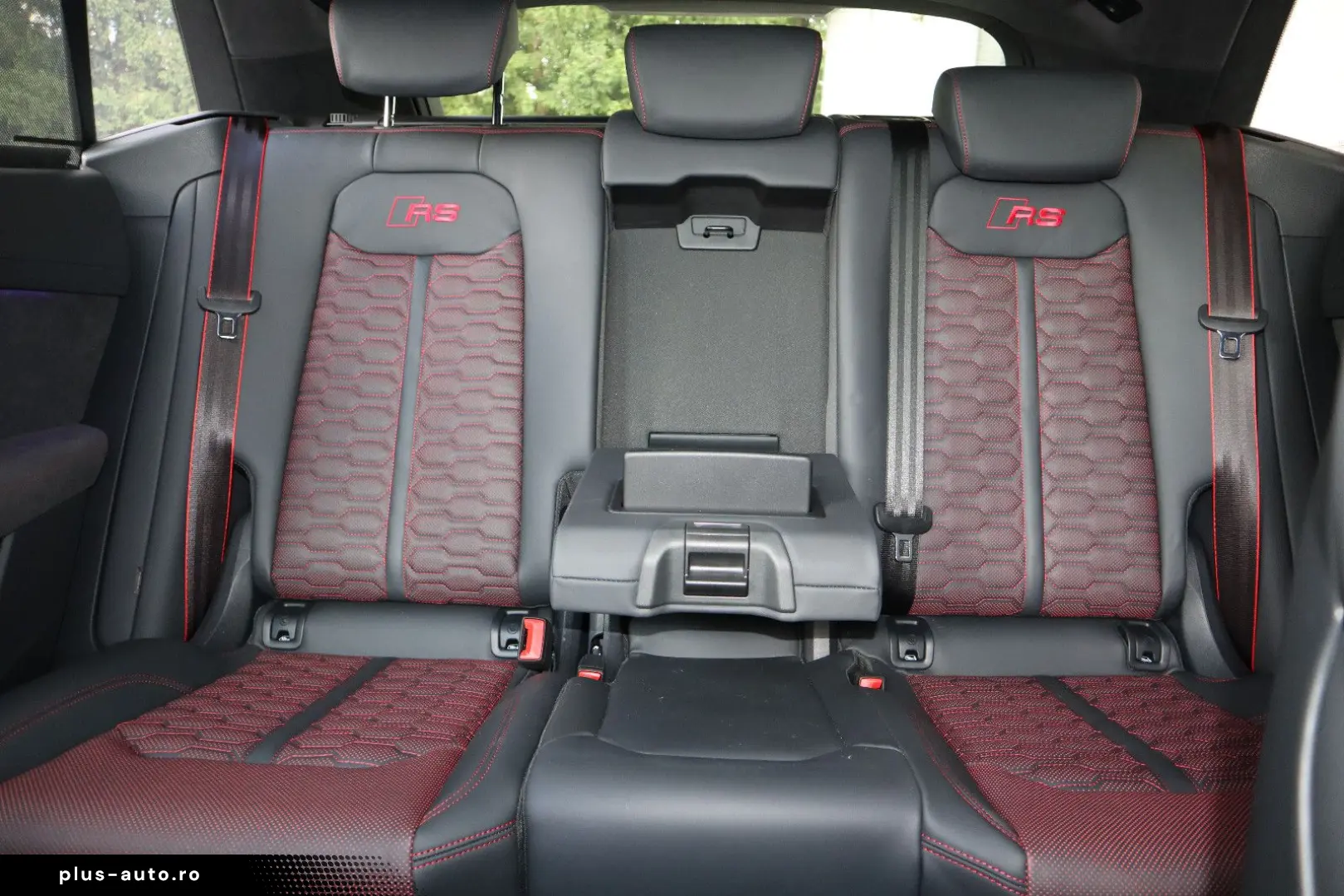 AUDI RSQ8 performance exclusive  B&O