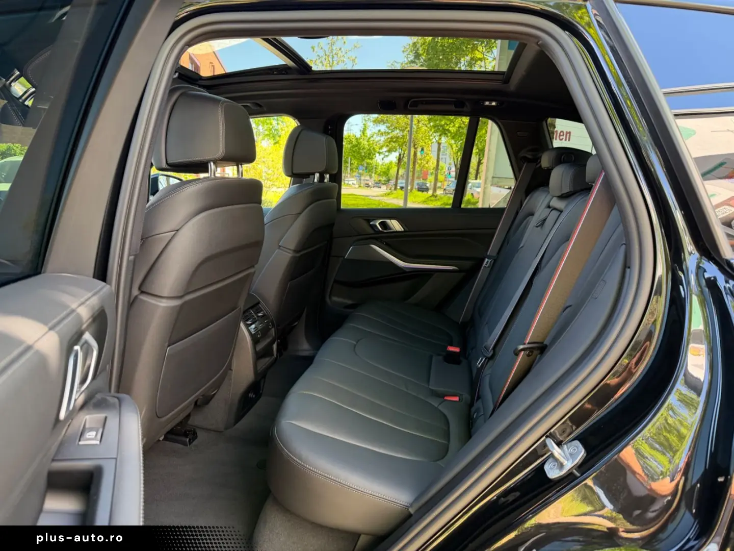 BMW X5 xDrive30d M-Sportpaket Laser Panor. AHK 360