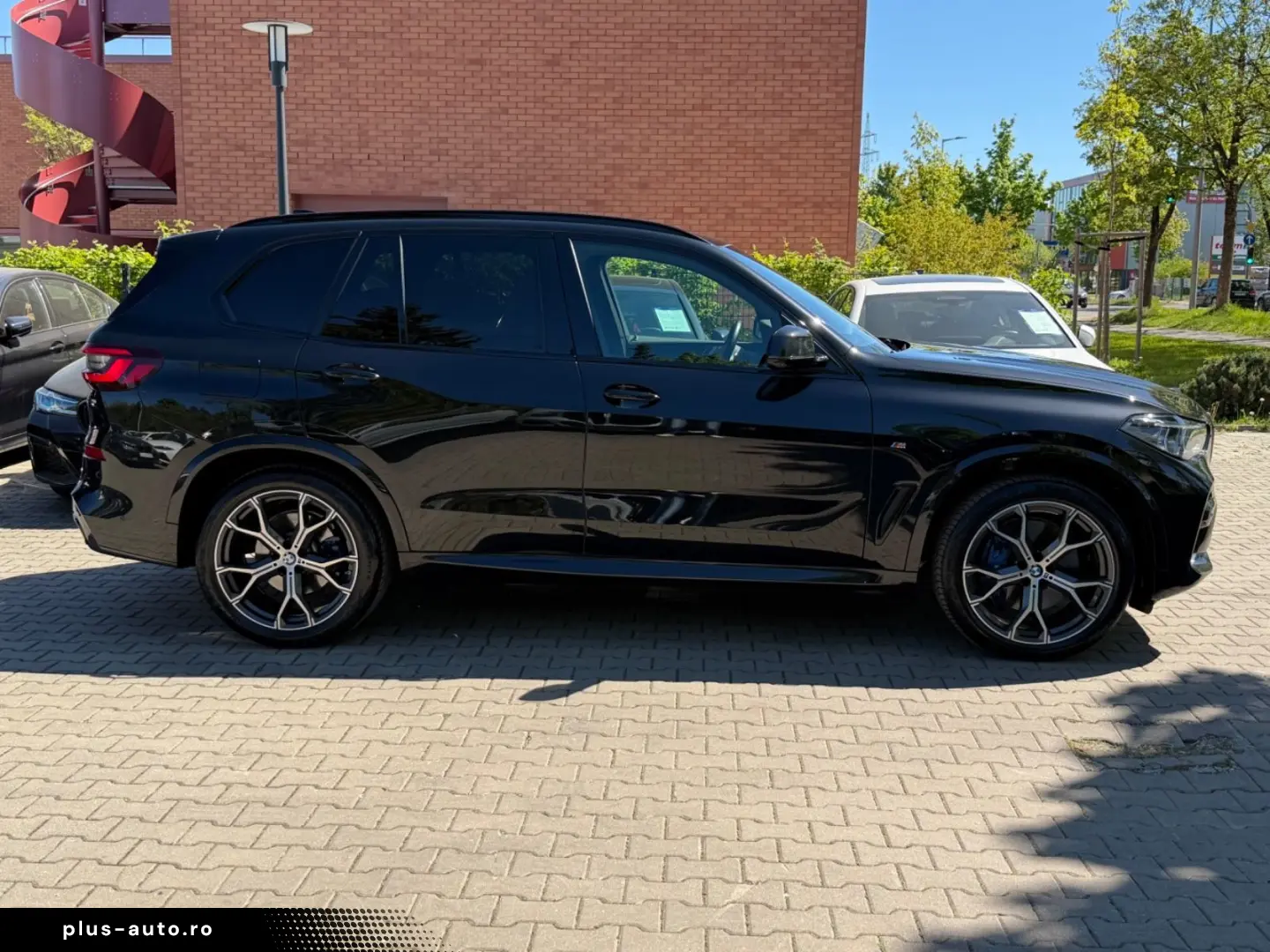 BMW X5 xDrive30d M-Sportpaket Laser Panor. AHK 360