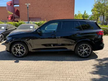 BMW X5 xDrive30d M-Sportpaket Laser Panor. AHK 360