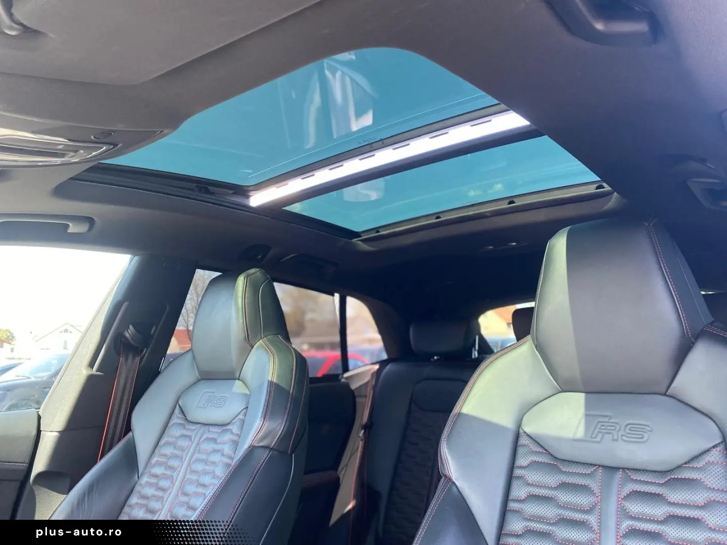 AUDI RS Q8 4.0 TFSI Quatt HUD Pano Softcl. 3DKam
