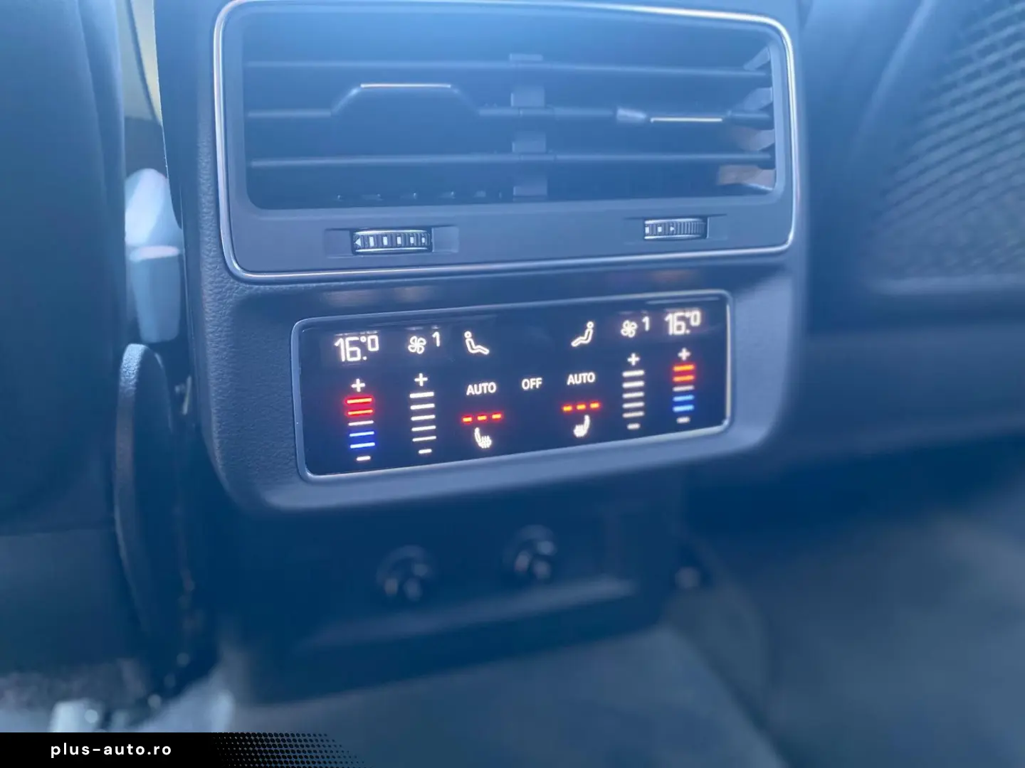 AUDI RS Q8 4.0 TFSI Quatt HUD Pano Softcl. 3DKam