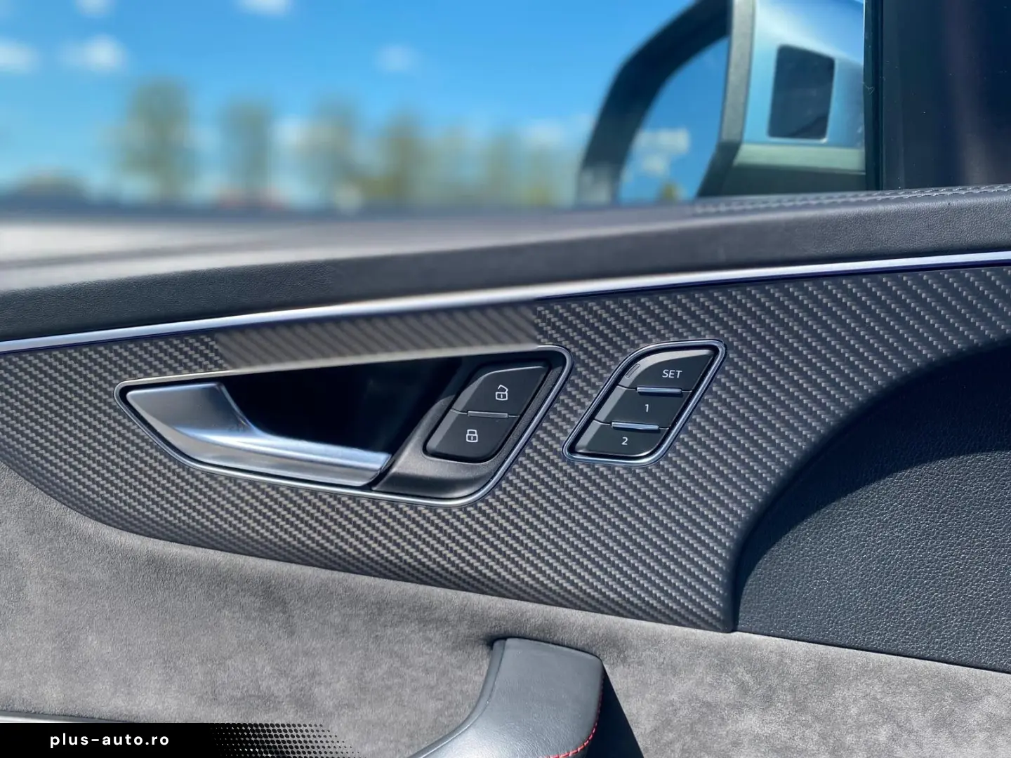AUDI RS Q8 4.0 TFSI Quatt HUD Pano Softcl. 3DKam