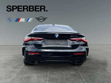 BMW M440d xDrive M Sportpaket Pro 19 Zoll Driving A
