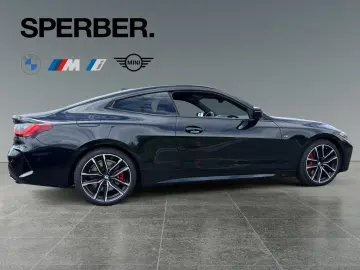 BMW M440d xDrive M Sportpaket Pro 19 Zoll Driving A
