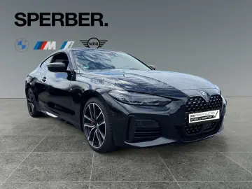 BMW M440d xDrive M Sportpaket Pro 19 Zoll Driving A