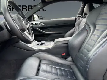 BMW M440d xDrive M Sportpaket Pro 19 Zoll Driving A