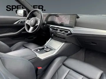 BMW M440d xDrive M Sportpaket Pro 19 Zoll Driving A