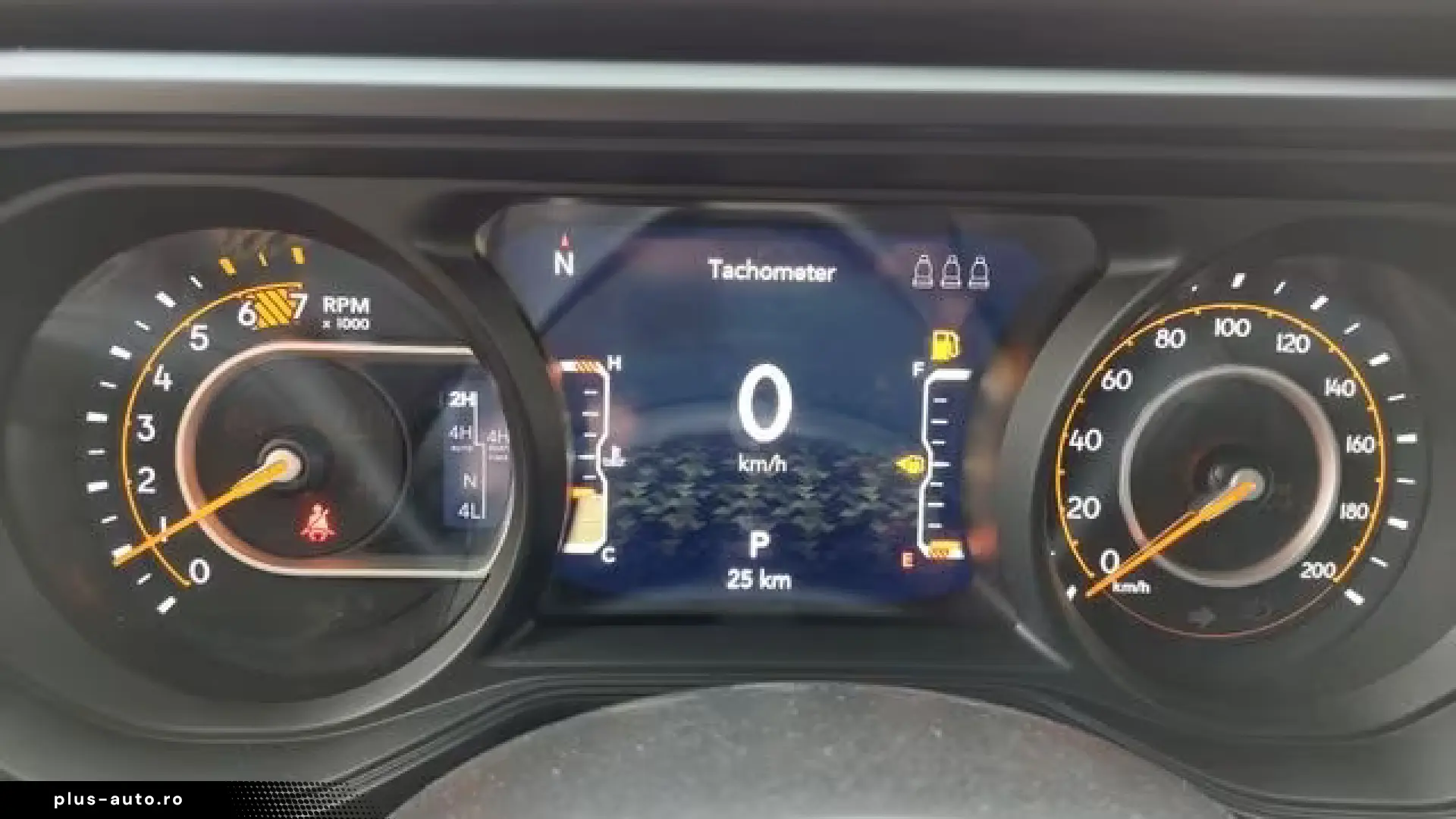 Jeep Wrangler Unlimited 2.0T Sahara - new model