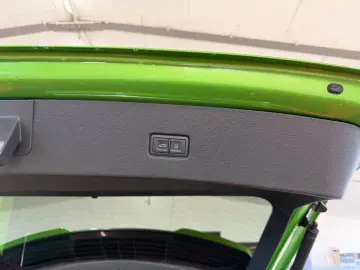 AUDI RS Q8 TFSI quattro CARBON KERAMIK SPORTABGAS