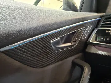 AUDI RS Q8 TFSI quattro CARBON KERAMIK SPORTABGAS