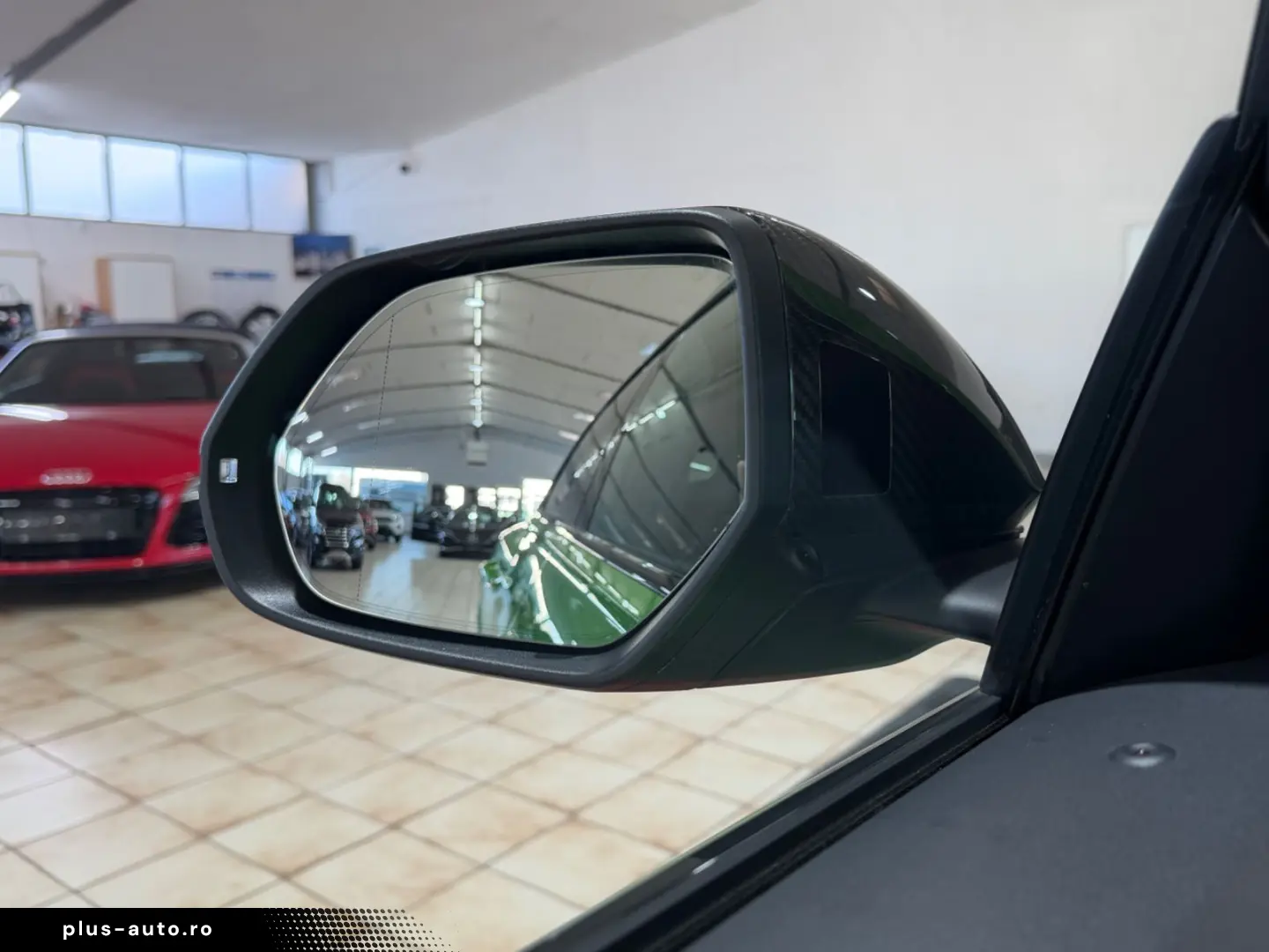 AUDI RS Q8 TFSI quattro CARBON KERAMIK SPORTABGAS