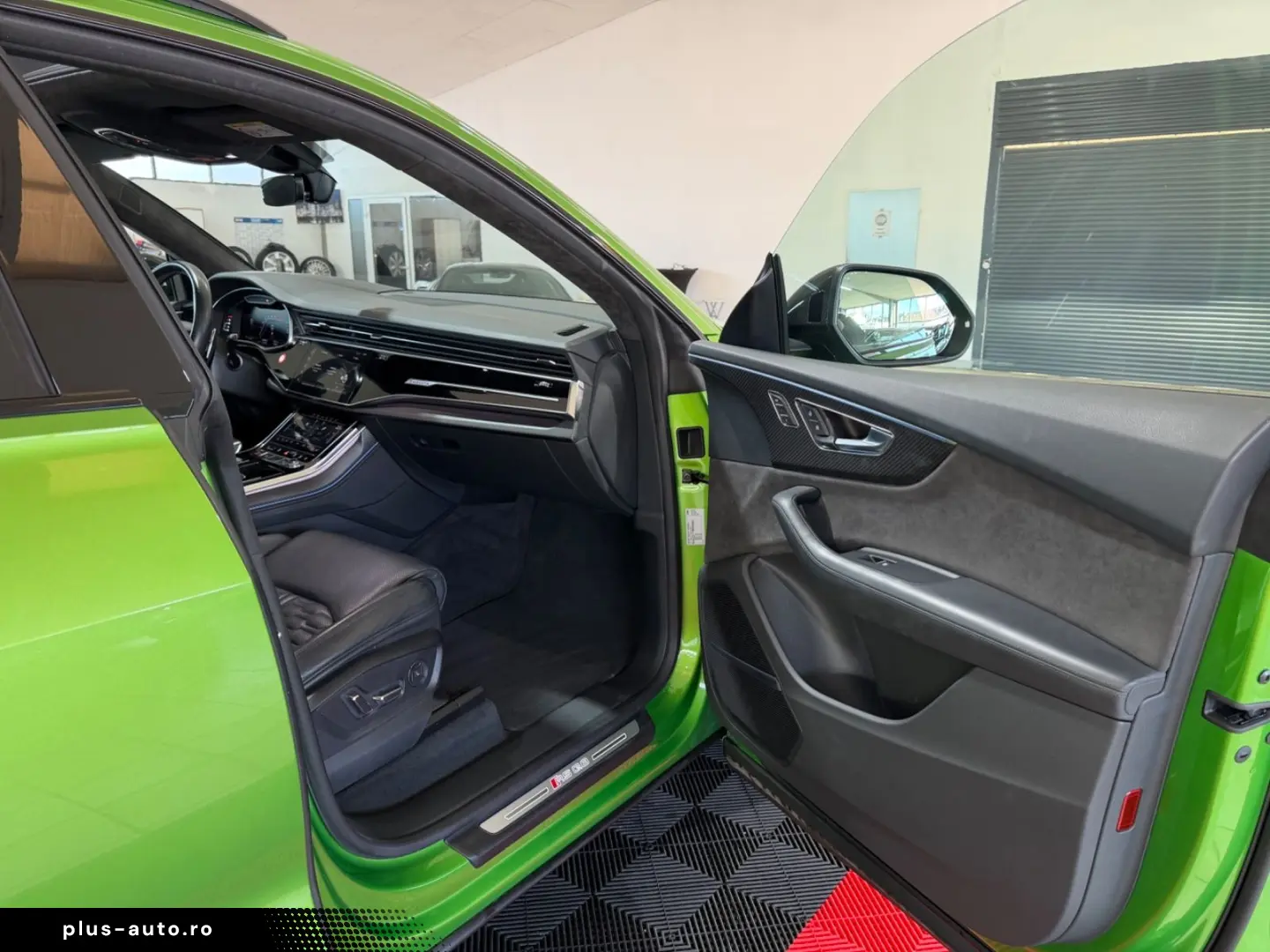 AUDI RS Q8 TFSI quattro CARBON KERAMIK SPORTABGAS