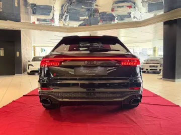 AUDI RSQ8 AHK ACC HUD Massage Carbon Dynamik Paket