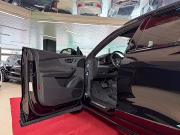 AUDI RSQ8 AHK ACC HUD Massage Carbon Dynamik Paket