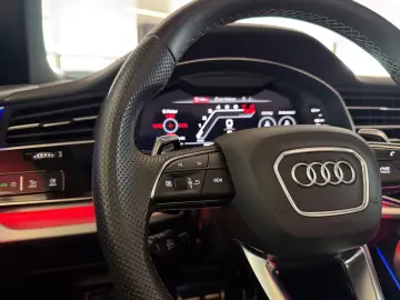 AUDI RSQ8 AHK ACC HUD Massage Carbon Dynamik Paket