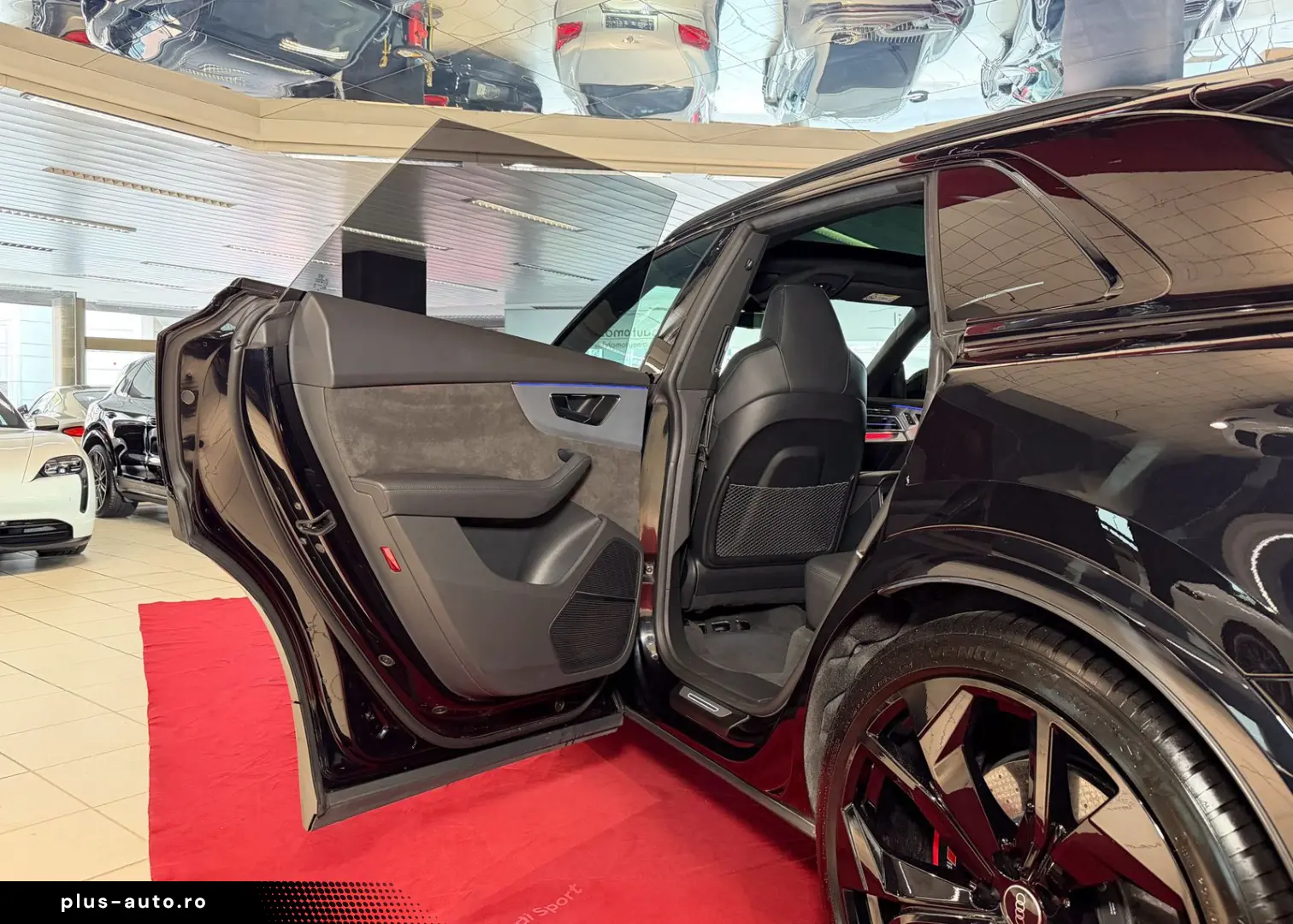AUDI RSQ8 AHK ACC HUD Massage Carbon Dynamik Paket