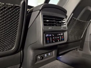 AUDI RSQ8 AHK ACC HUD Massage Carbon Dynamik Paket