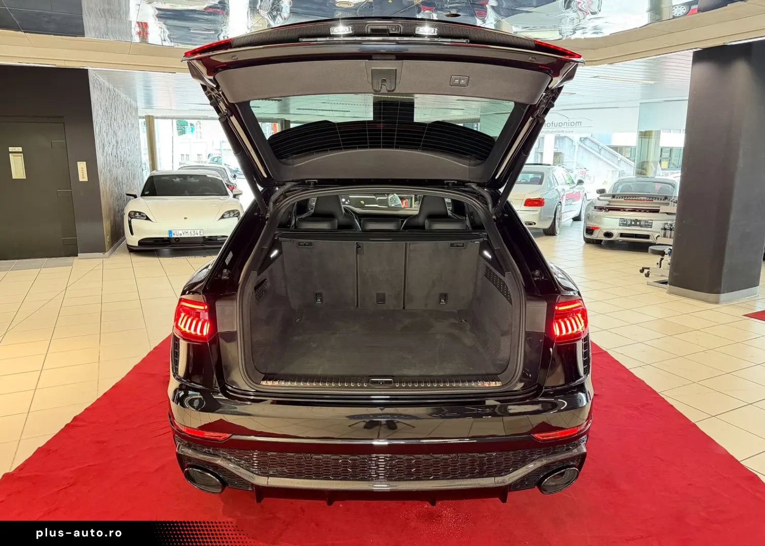 AUDI RSQ8 AHK ACC HUD Massage Carbon Dynamik Paket