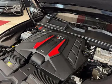 AUDI RSQ8 AHK ACC HUD Massage Carbon Dynamik Paket