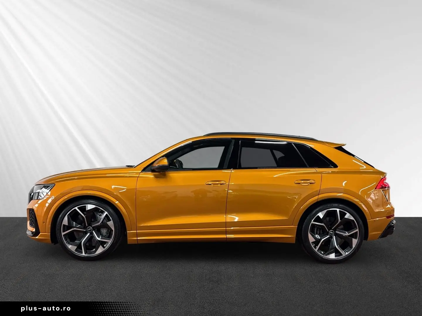 AUDI RSQ8 qu tiptro 360  AHK HuD Keramik Pano Sthz