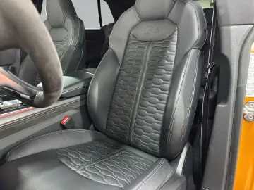 AUDI RSQ8 qu tiptro 360  AHK HuD Keramik Pano Sthz