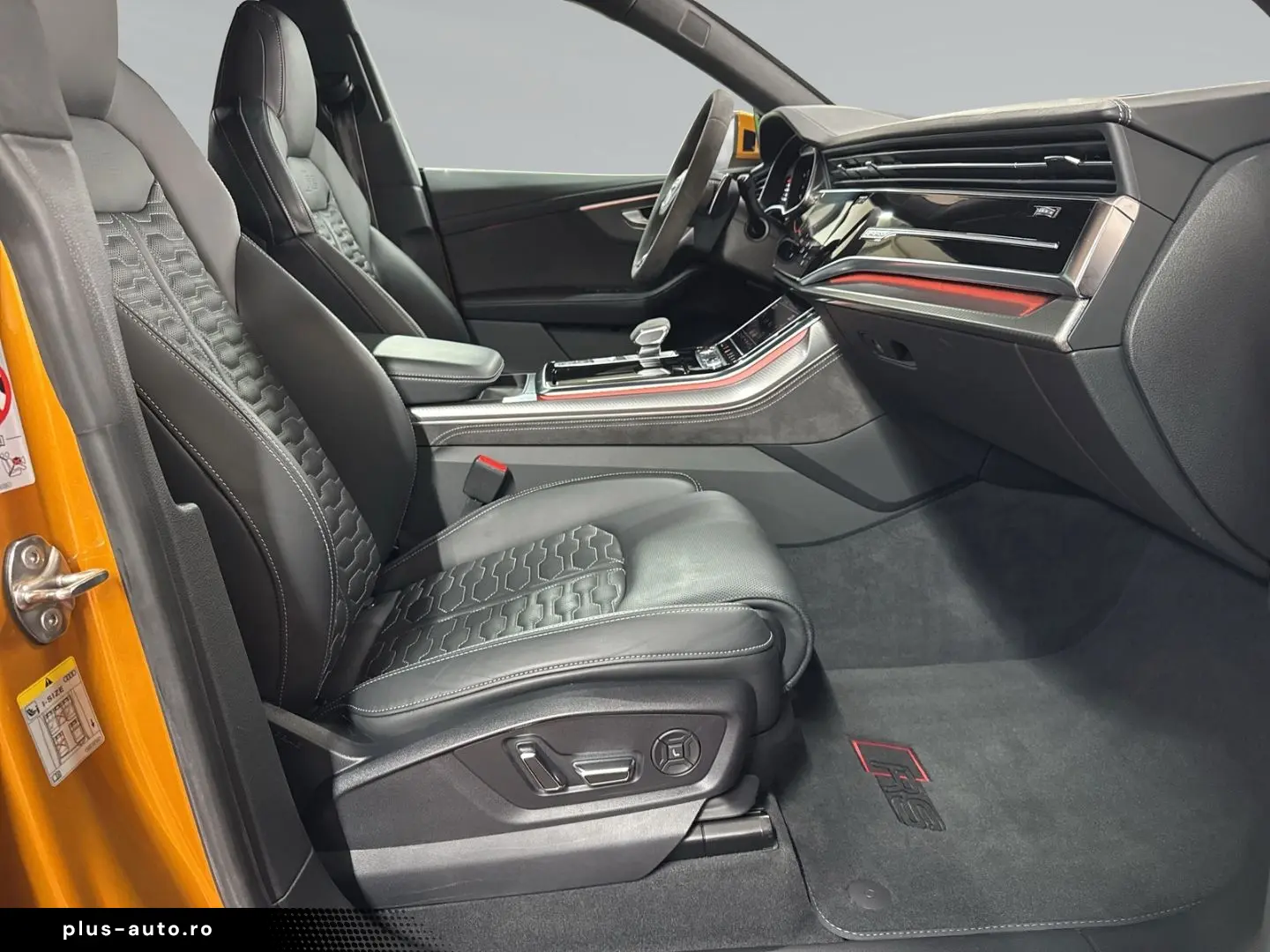AUDI RSQ8 qu tiptro 360  AHK HuD Keramik Pano Sthz