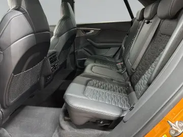 AUDI RSQ8 qu tiptro 360  AHK HuD Keramik Pano Sthz