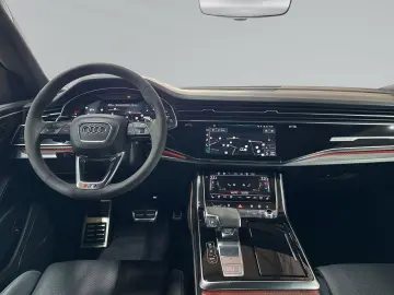 AUDI RSQ8 qu tiptro 360  AHK HuD Keramik Pano Sthz