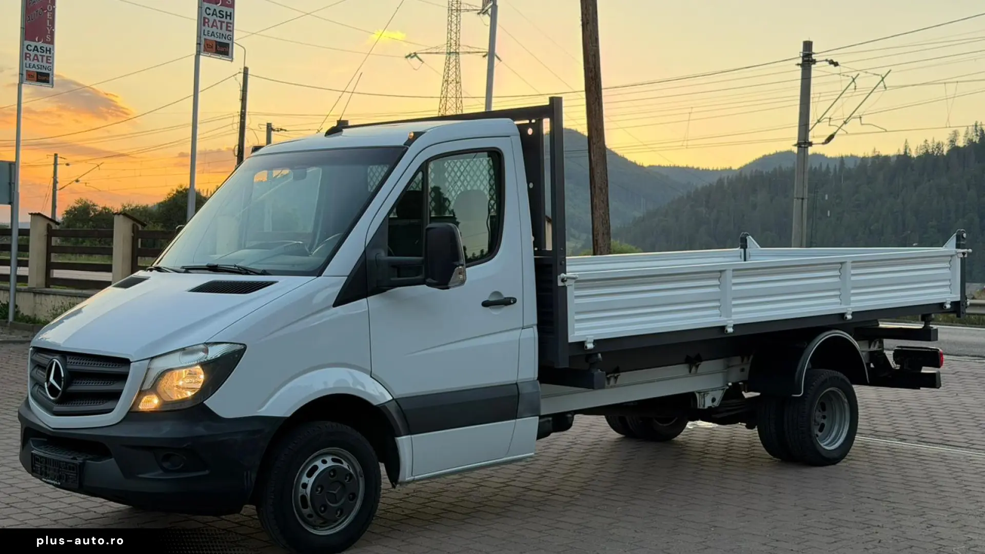 MERCEDES-BENZ SPRINTER 519 3.0  190CP  BASCULABIL 3 LATURI