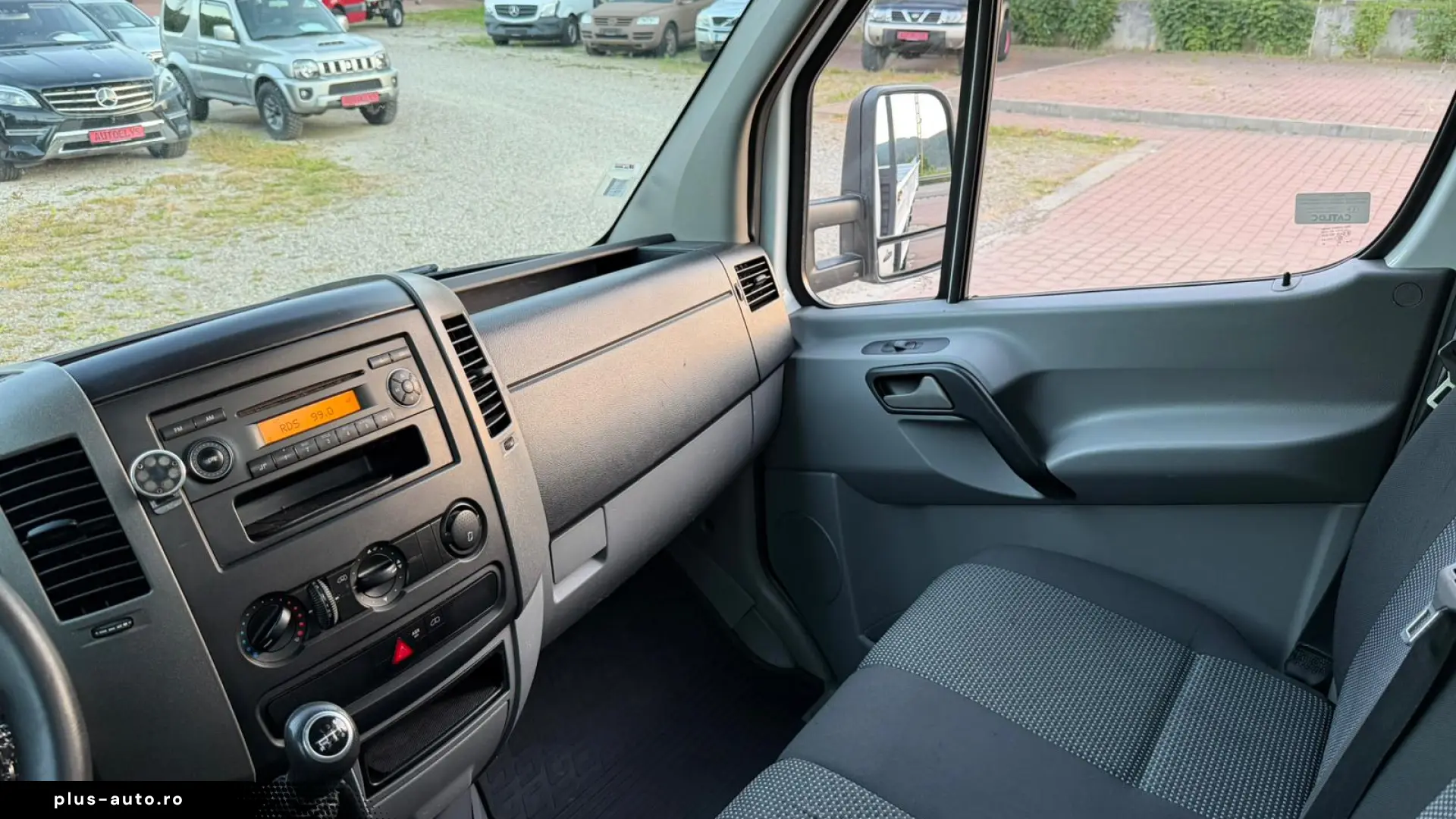 MERCEDES-BENZ SPRINTER 519 3.0  190CP  BASCULABIL 3 LATURI