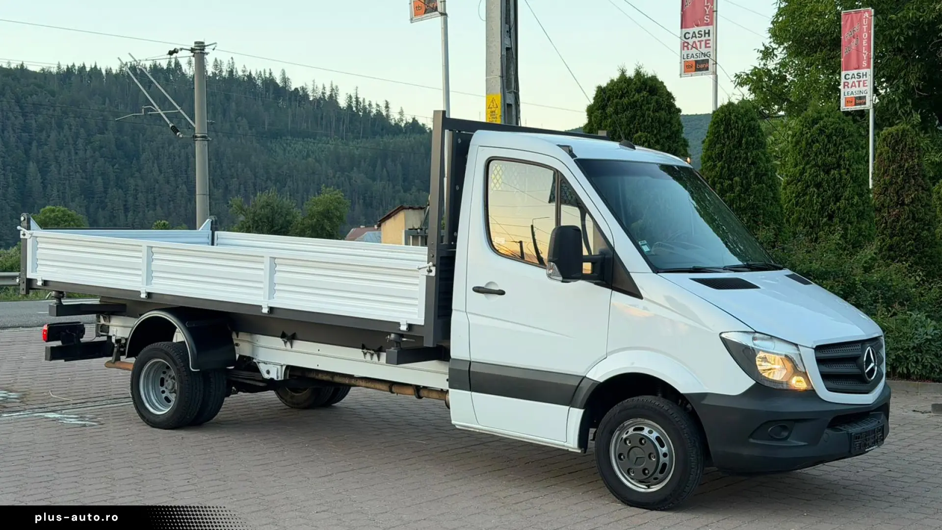 MERCEDES-BENZ SPRINTER 519 3.0  190CP  BASCULABIL 3 LATURI